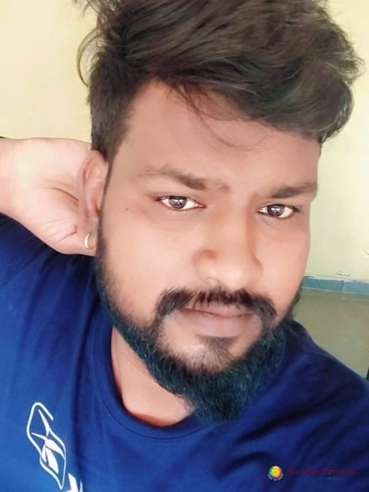 G Vingesh View 3 Profile Image - Navsamaj Matrimony