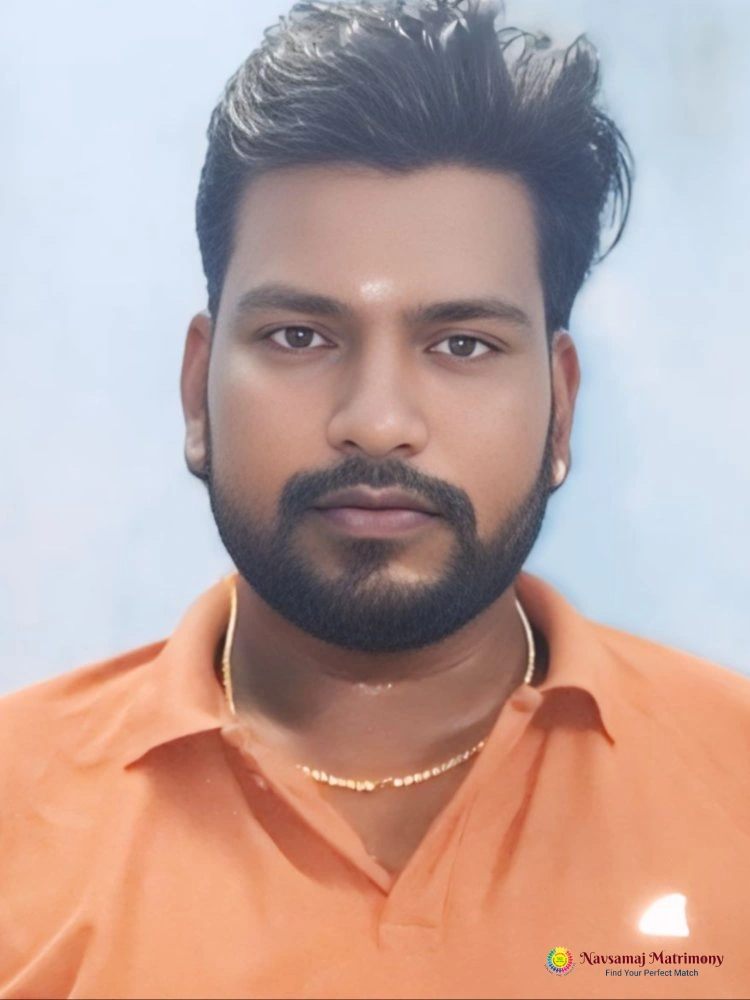G Vingesh View 4 Profile Image - Navsamaj Matrimony