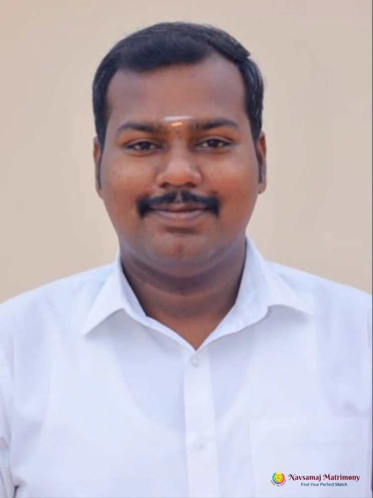 Vinoth Babu Nagarajan View 2 Profile Image - Navsamaj Matrimony