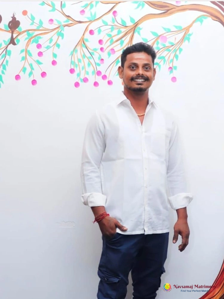 Saravanan Sekar View 2 Profile Image - Navsamaj Matrimony