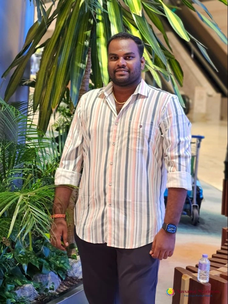 Sarankumar Vijayakumar View 3 Profile Image - Navsamaj Matrimony