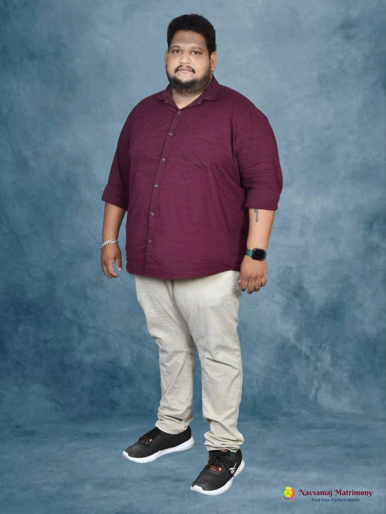 Varun Karthik Elangovan View 2 Profile Image - Navsamaj Matrimony