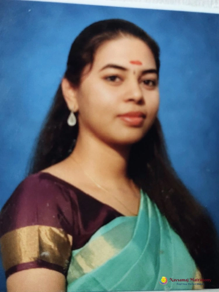 Ghayathri U.m Profile Image - Navsamaj Matrimony
