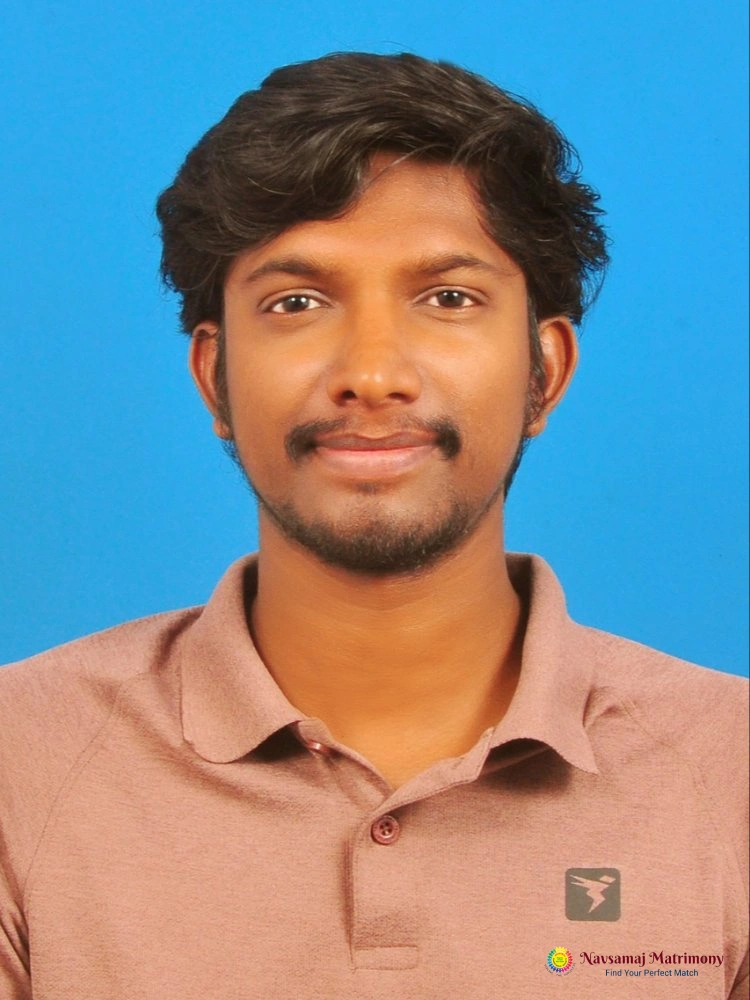 Rajeswaran V View 2 Profile Image - Navsamaj Matrimony